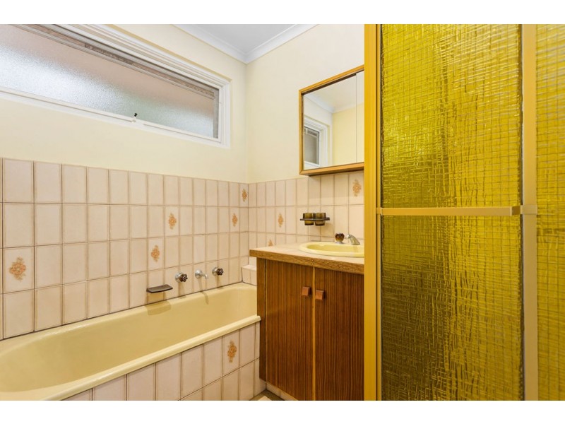 4 Linton Court, Berwick VIC 3806