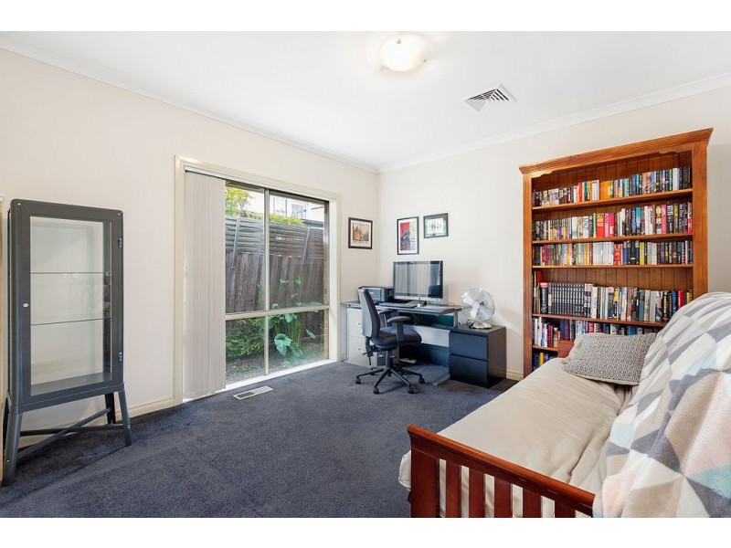 2/28 Carcoola Road, Ringwood East VIC 3135