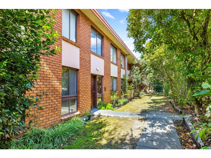 12/6 James Street, Box Hill VIC 3128