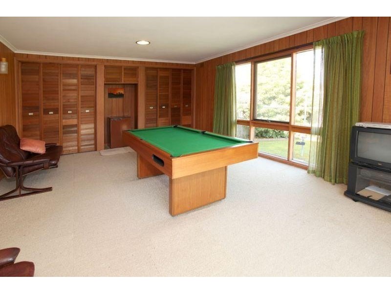 1 Cumberland Court, Glen Waverley VIC 3150