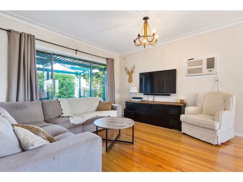 130 Belmont Road East, Croydon South VIC 3136