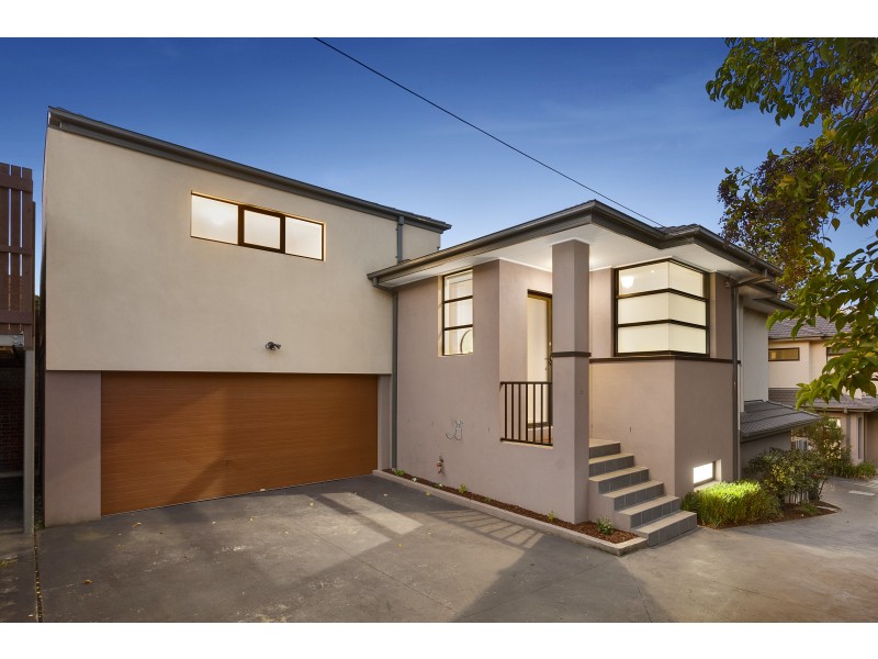 2/16 Box Hill Crescent, Mont Albert North VIC 3129