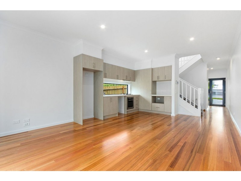 7/67-69 Manchester Road, Mooroolbark VIC 3138