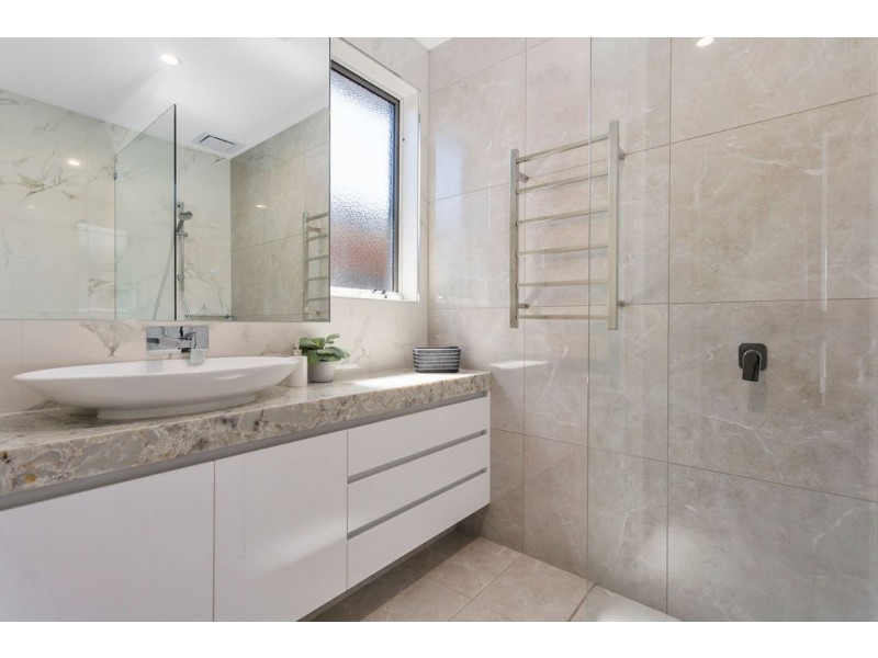 11B Kennedy Street, Bentleigh East VIC 3165