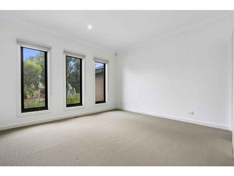 26 Graeme Avenue, Ringwood VIC 3134