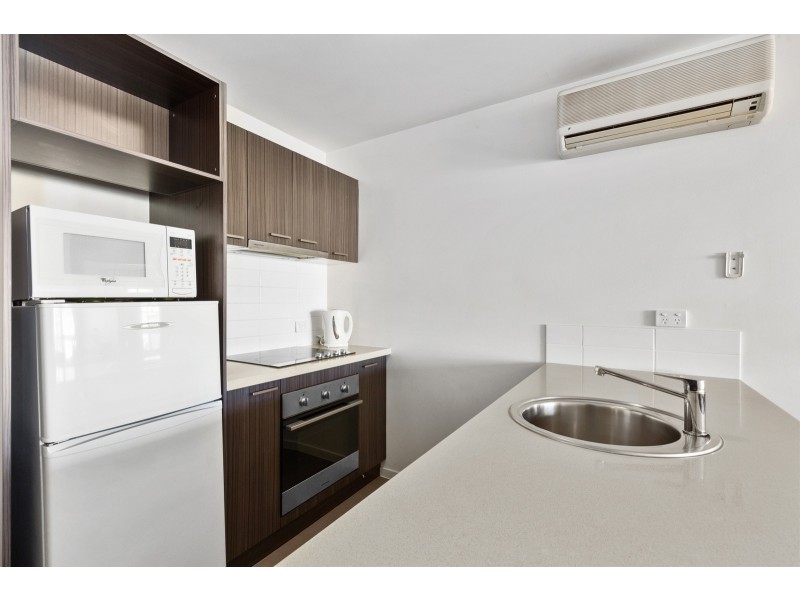 303/2 Finlay Place, Carlton VIC 3053
