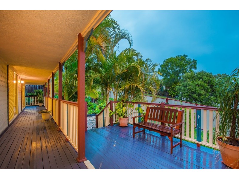 6 Duror Street, Pacific Pines QLD 4211