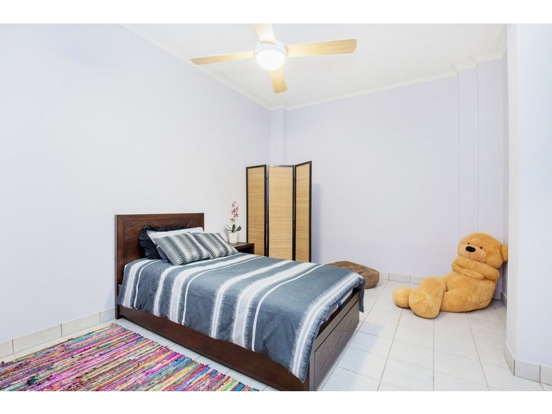 6 Duror Street, Pacific Pines QLD 4211