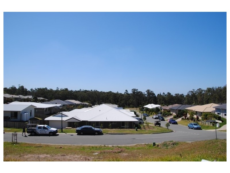 25 Winchester Crescent, Pimpama QLD 4209