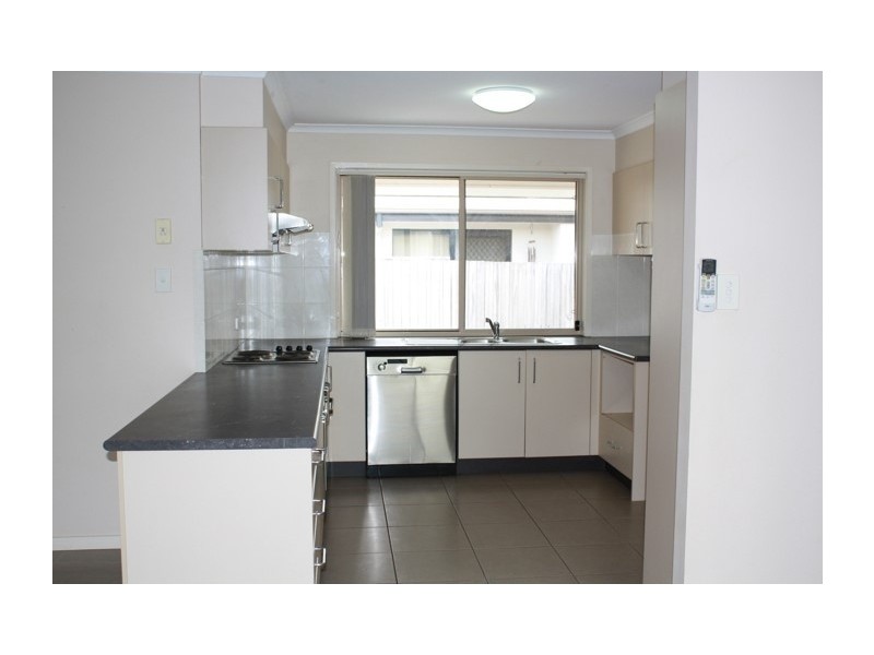 24 Emmaville Crescent, Ormeau QLD 4208