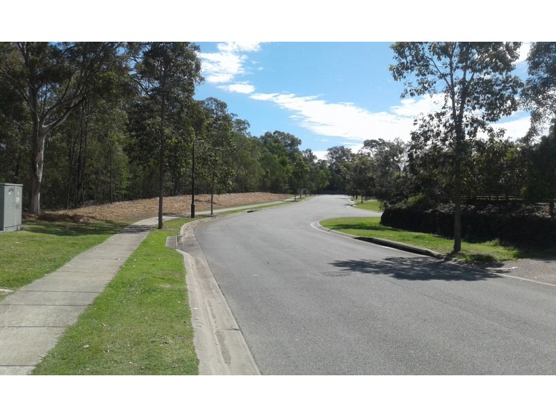 1/20 Achievement Drive, Ormeau QLD 4208