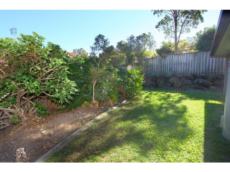 4 Meadowvale Street, Oxenford QLD 4210