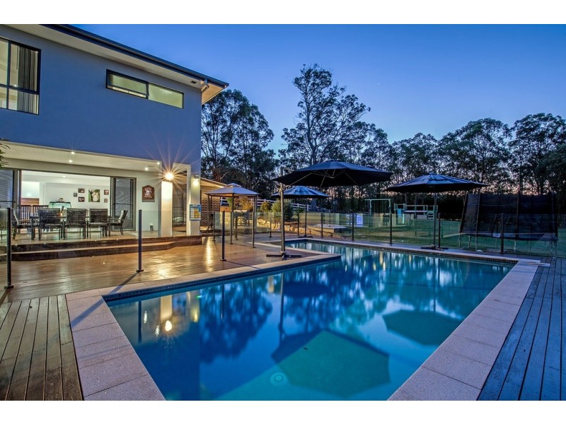 29 Huntington Drive, Maudsland QLD 4210