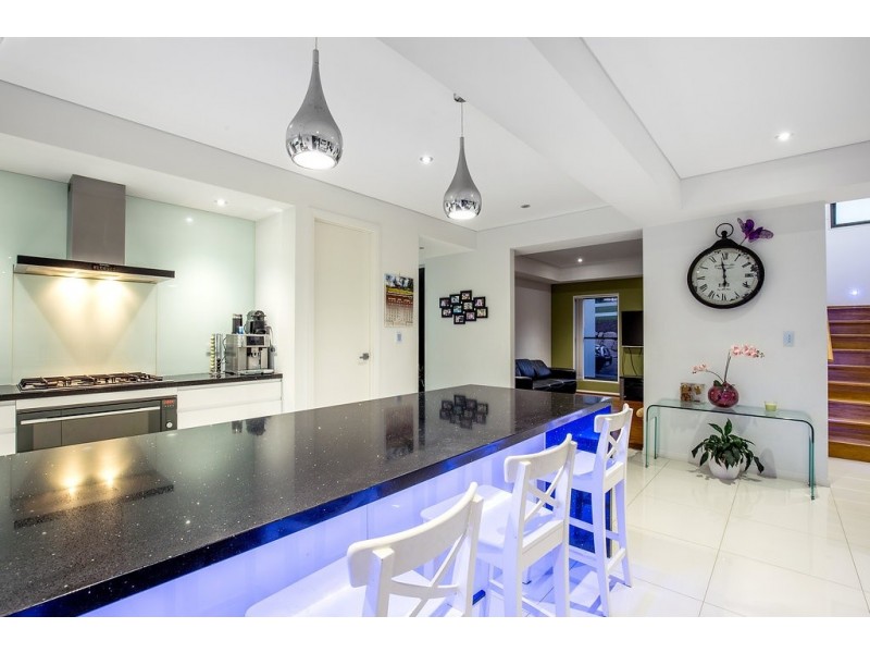 29 Huntington Drive, Maudsland QLD 4210