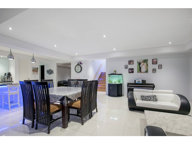 29 Huntington Drive, Maudsland QLD 4210