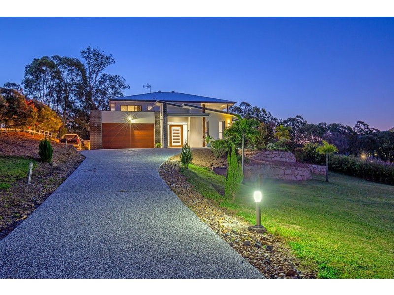 29 Huntington Drive, Maudsland QLD 4210