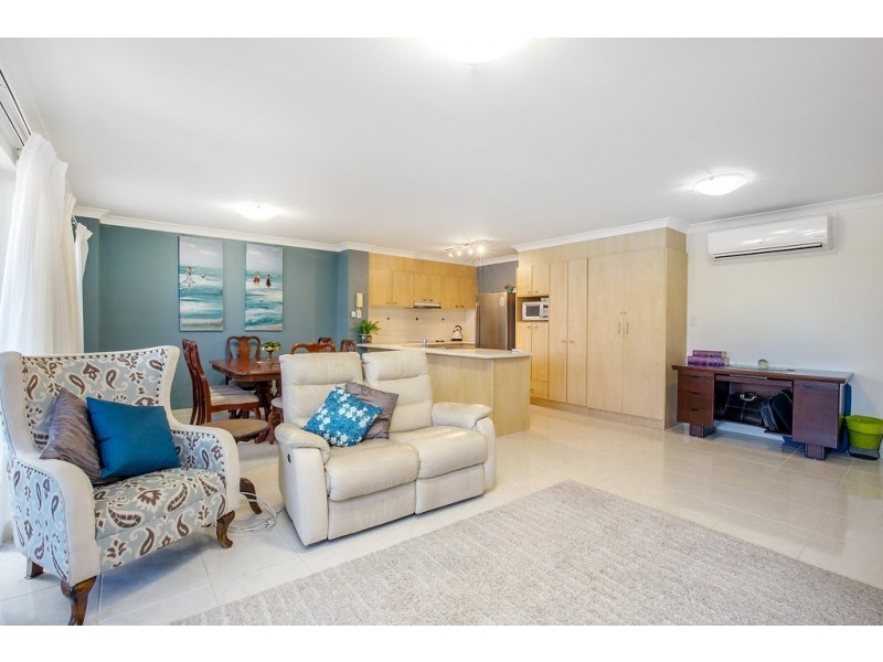 128/392 Marine Parade, Labrador QLD 4215