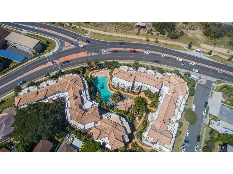 128/392 Marine Parade, Labrador QLD 4215