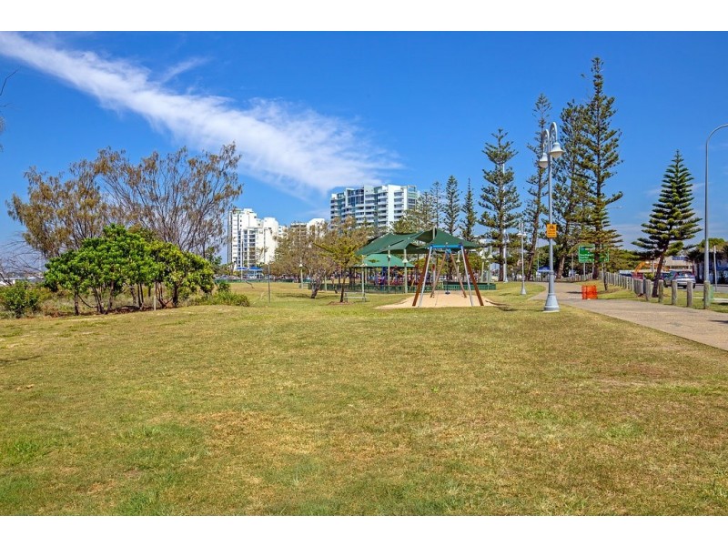128/392 Marine Parade, Labrador QLD 4215