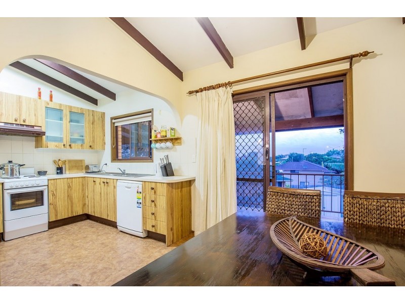 52 Cotlew Street, Southport QLD 4215
