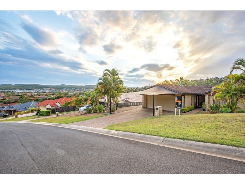 14 Atoli Rise, Pacific Pines QLD 4211