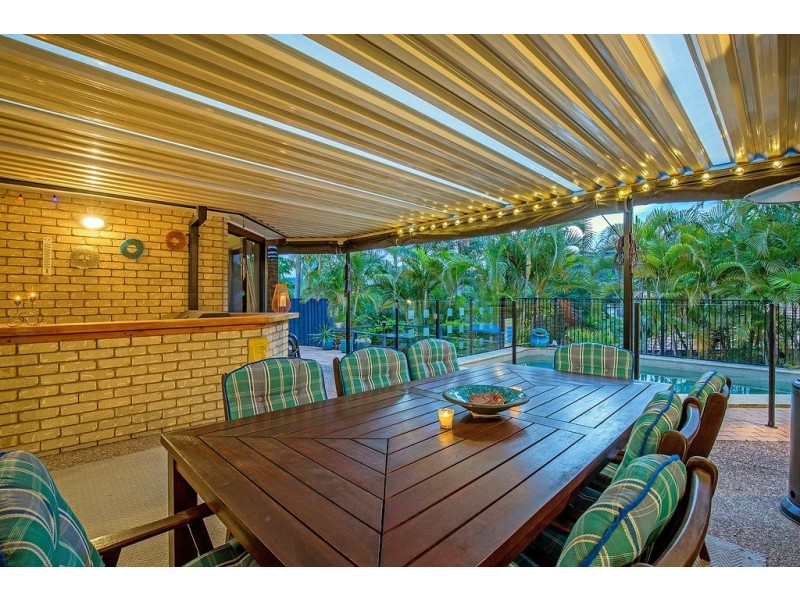 14 Atoli Rise, Pacific Pines QLD 4211