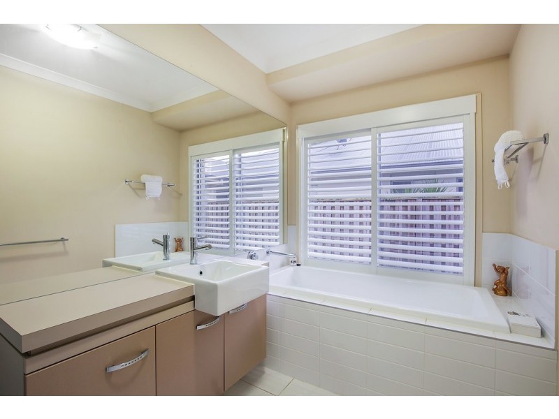 61 Wyangan Valley Way, Mudgeeraba QLD 4213