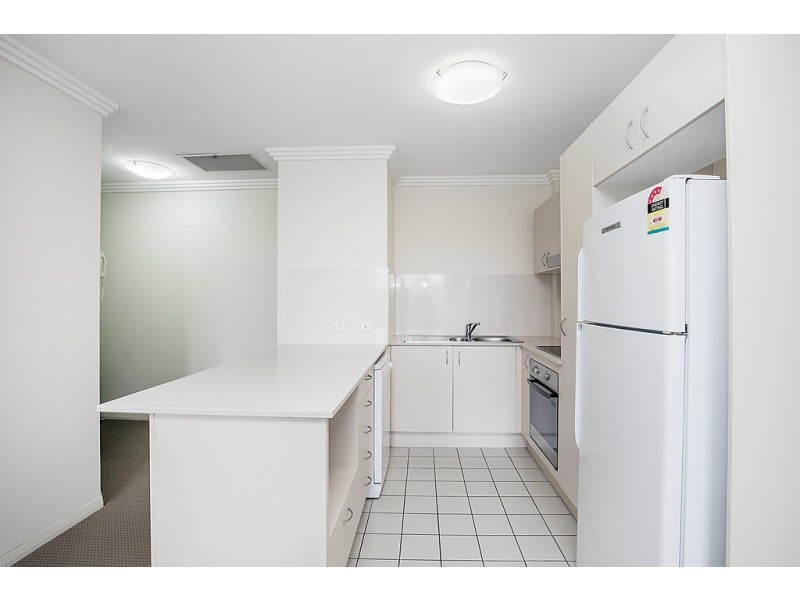 25/6-10 Rose Street, Southport QLD 4215