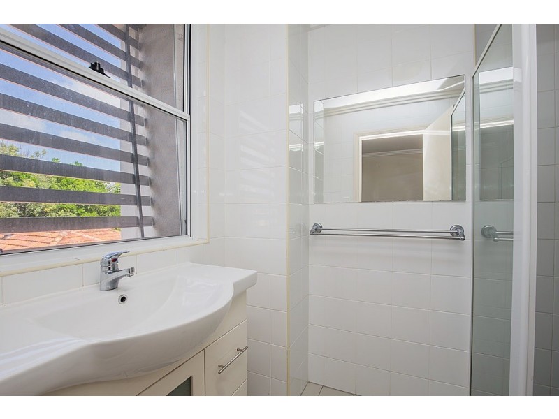 25/6-10 Rose Street, Southport QLD 4215
