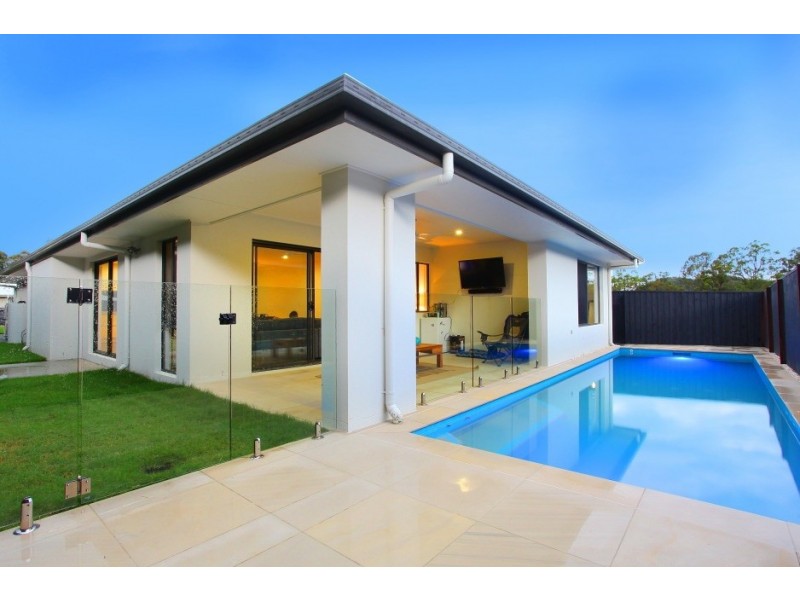 6 Jamison Street, Upper Coomera QLD 4209