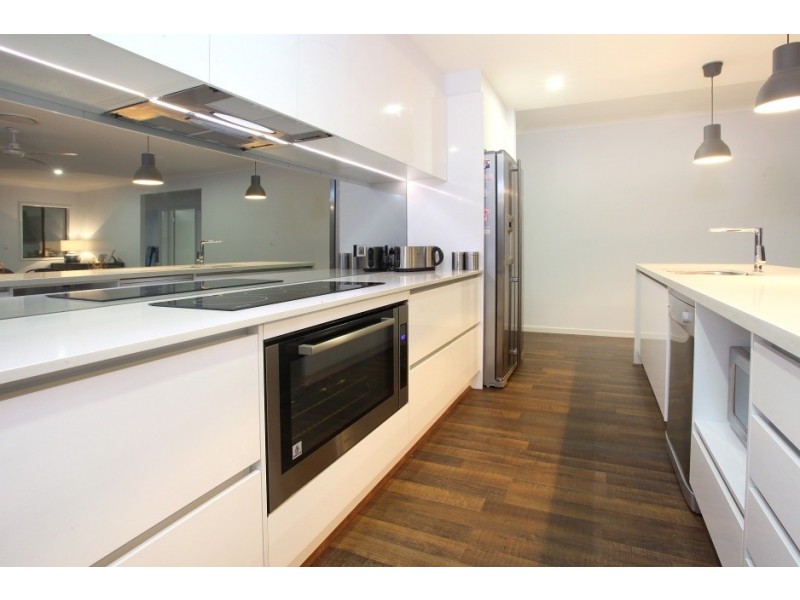 6 Jamison Street, Upper Coomera QLD 4209