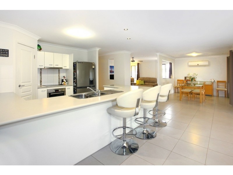 32 Barrington Street, Upper Coomera QLD 4209