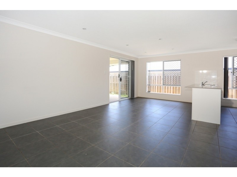 9 Parkvista Circuit, Coomera QLD 4209