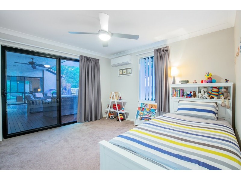 9 Mcguire Court, Maudsland QLD 4210