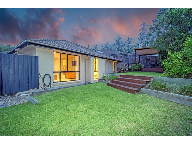 9 Mcguire Court, Maudsland QLD 4210
