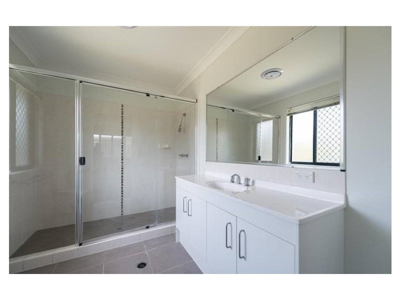 23 Strathburn Crescent, Ormeau QLD 4208