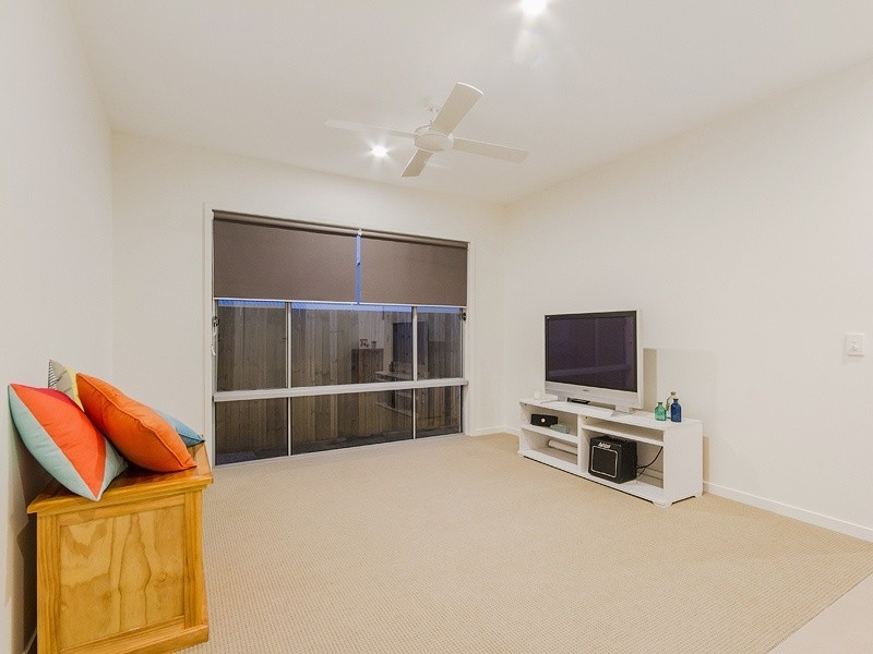 13 Red Gum Terrace, Coomera QLD 4209