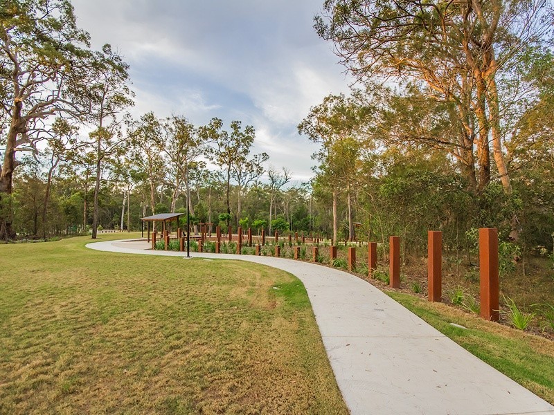 13 Red Gum Terrace, Coomera QLD 4209