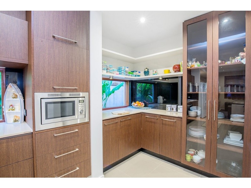 4 Valley Brook Rise, Maudsland QLD 4210