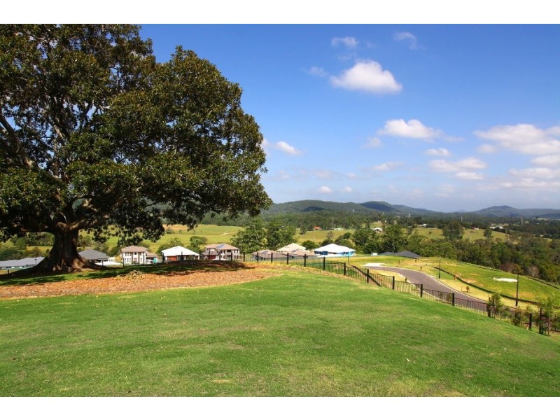 4 Valley Brook Rise, Maudsland QLD 4210