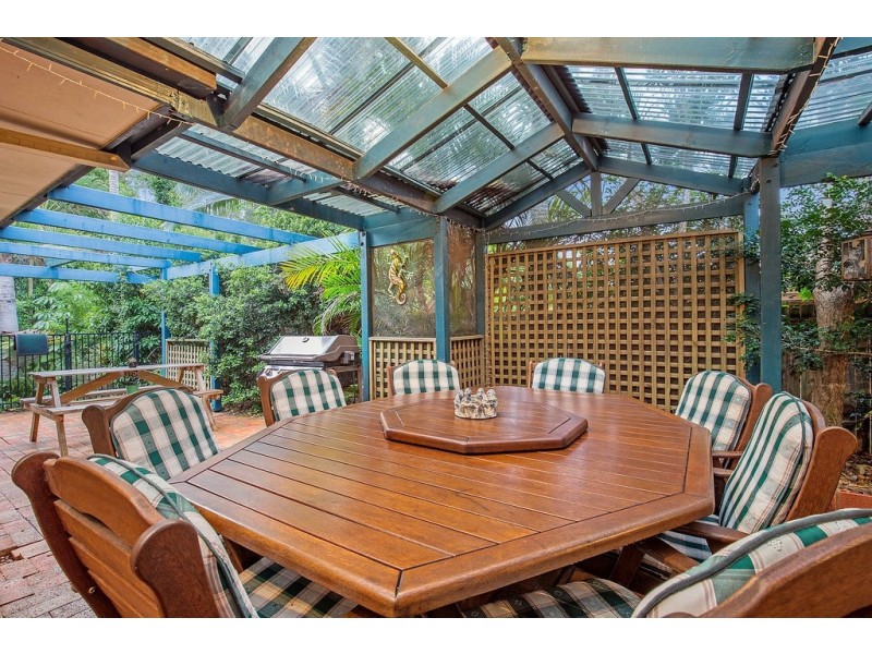 38 Cootharaba Drive, Helensvale QLD 4212