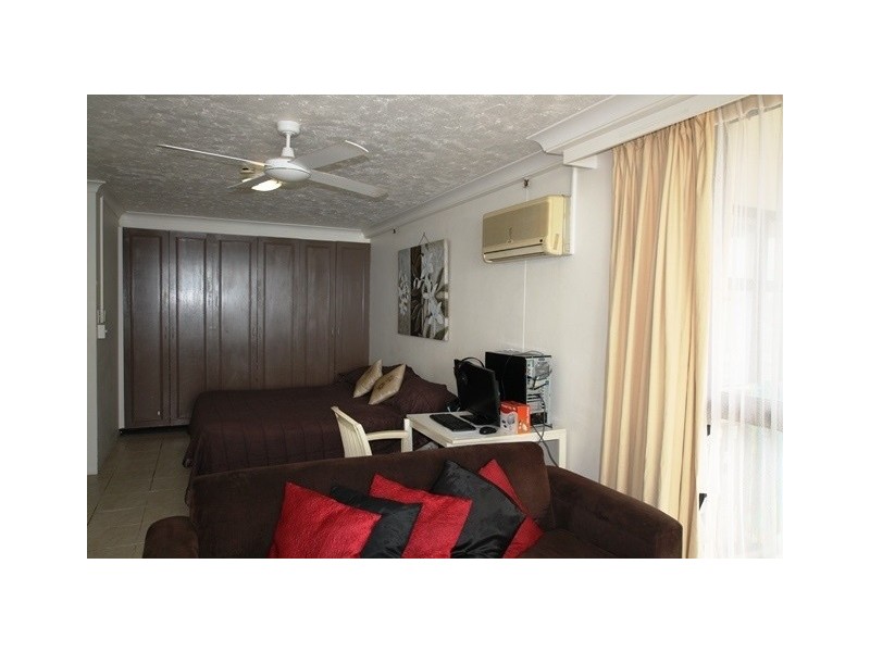 2803/18 Hanlan Street, Surfers Paradise QLD 4217