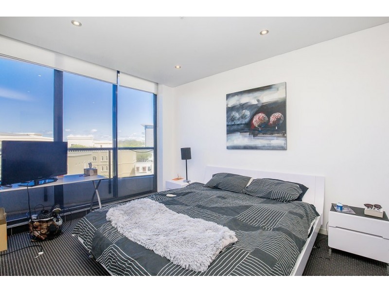 807/2 Aqua Street, Southport QLD 4215