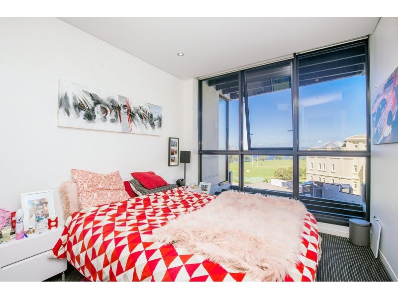 807/2 Aqua Street, Southport QLD 4215