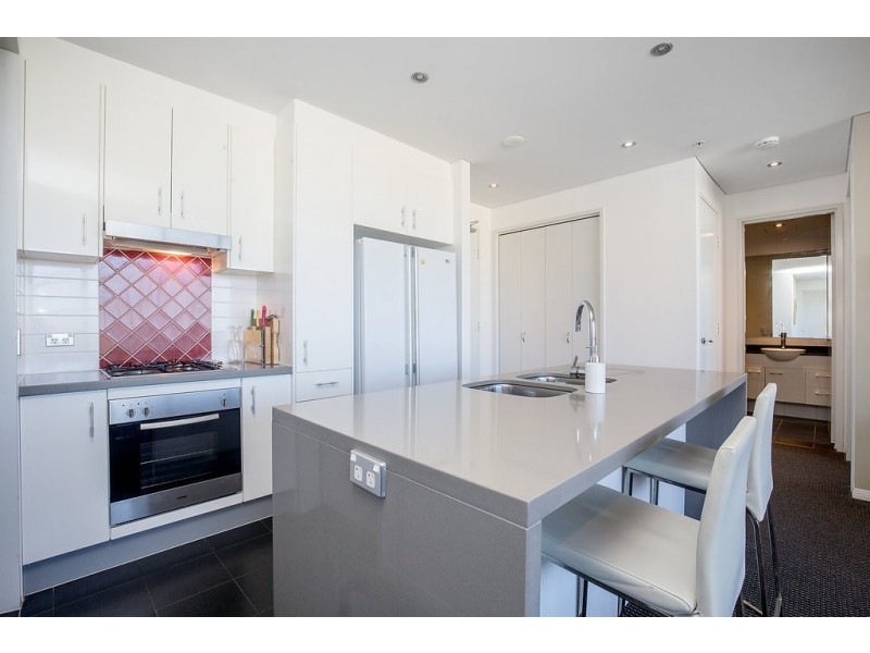 807/2 Aqua Street, Southport QLD 4215