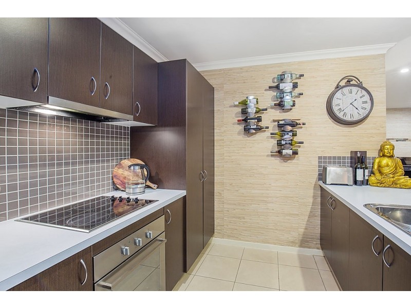 12 Lambert Drive, Maudsland QLD 4210