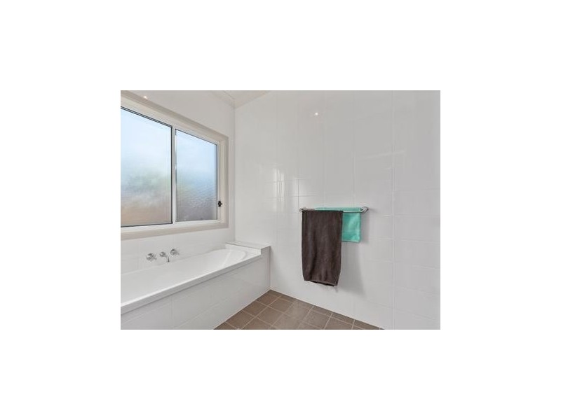 40 Treeline Circuit, Upper Coomera QLD 4209