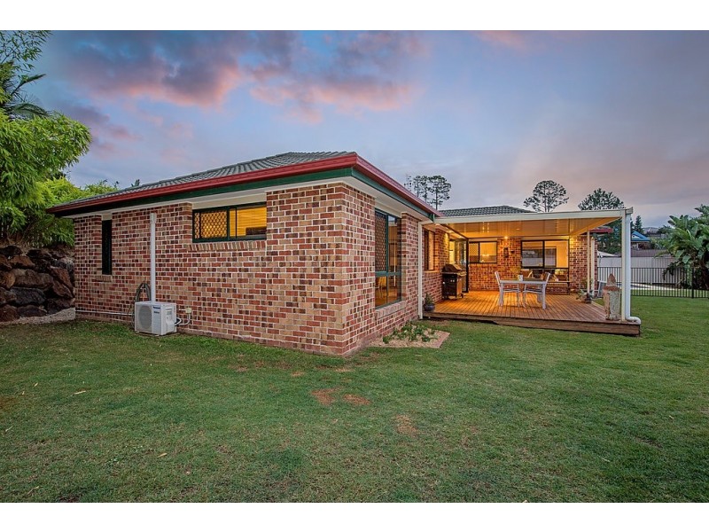 4 Harwood Place, Maudsland QLD 4210