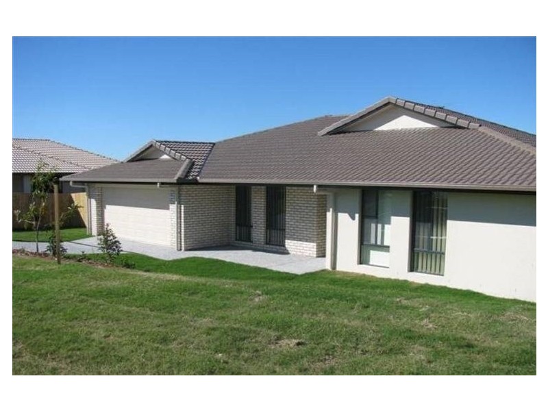 2 Myrtle Avenue, Ormeau QLD 4208