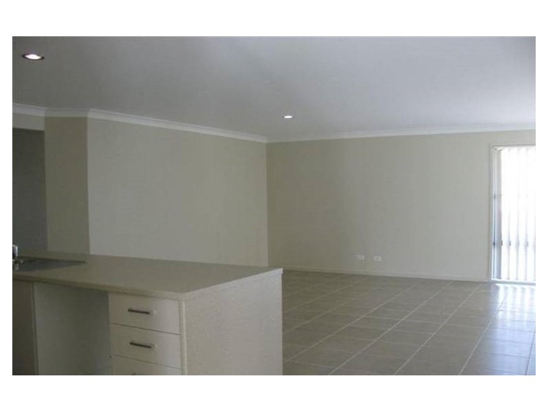 2 Myrtle Avenue, Ormeau QLD 4208